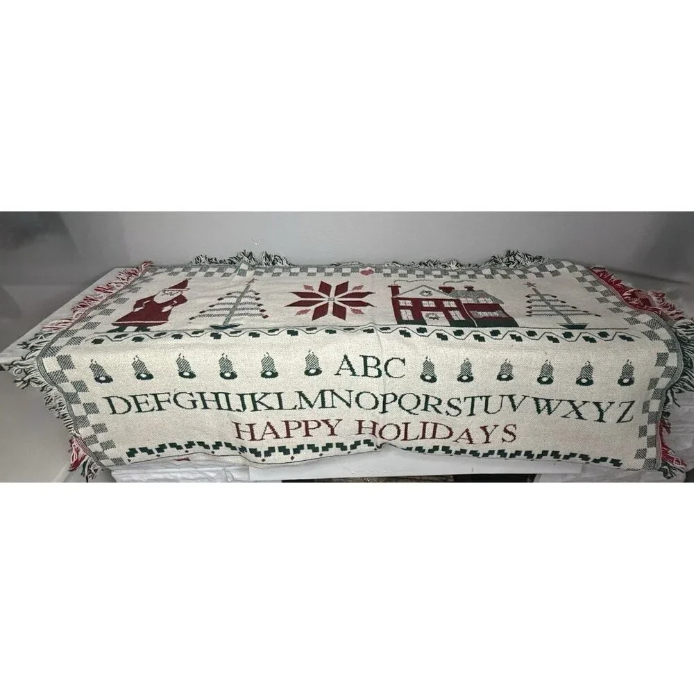 🎄 Vintage Crown Crafts Christmas Throw Blanket – Made in USA – New with Tag! 🎄